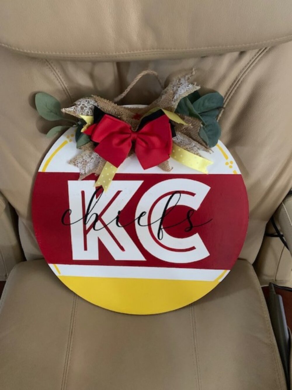 Handpainted red and yellow Kansas City Chiefs wood hanging 16" round, NEW